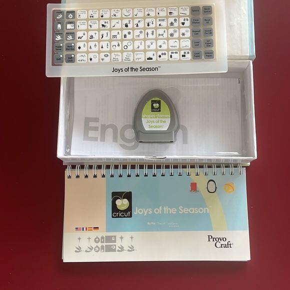 Cricut Cartridge Joys of the Season - Picture 3 of 6